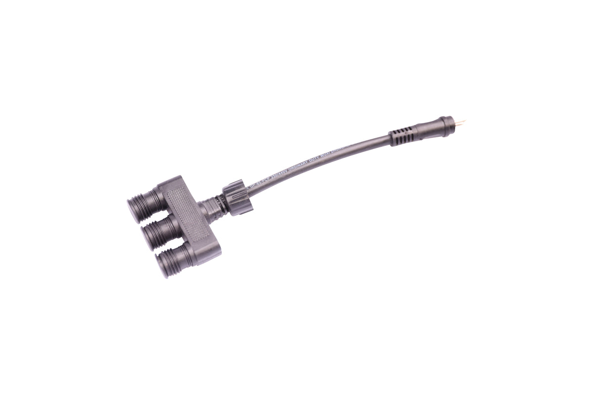 Adaptateur mâle H05RN-F2x0,75/femelle 3x2,35 — Adapter male H05RN-F2x0,75/female 3x2,35