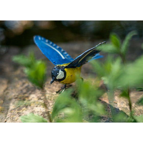 Arrosoir & Persil Mésange ailes ouvertes - Oiseau décoratif en métal recyclé 11020