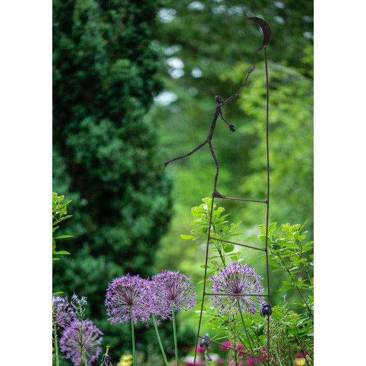 Arrosoir & Persil Tuteur Décrocher la lune - Objet décoratif en métal recyclé 23002